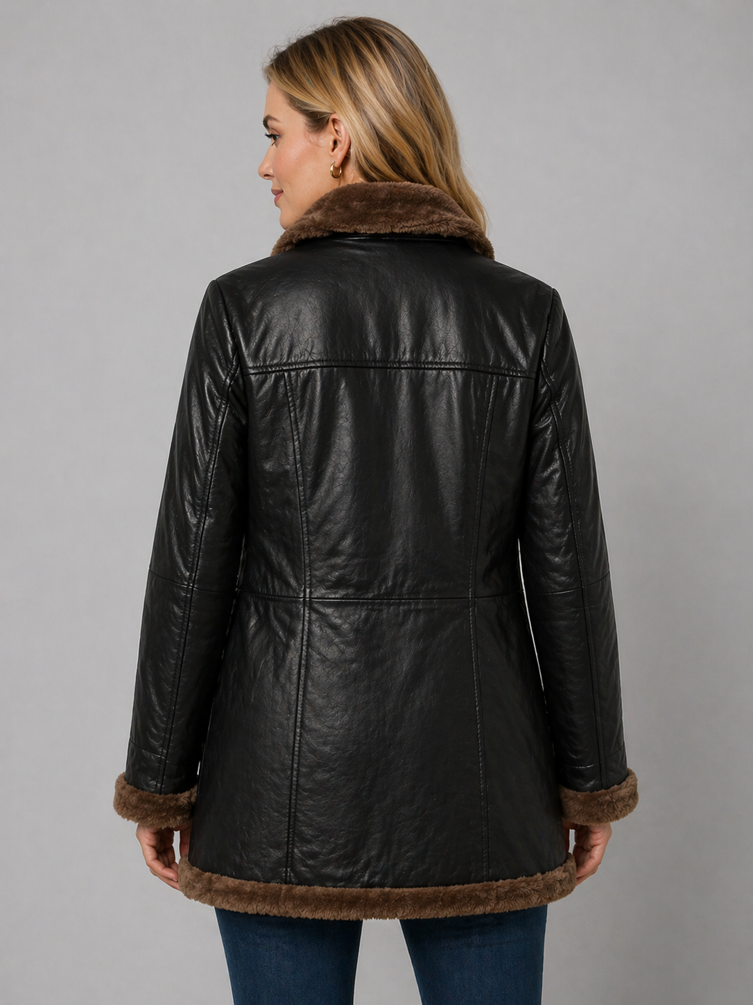 Noir Aspen Shearling Coat